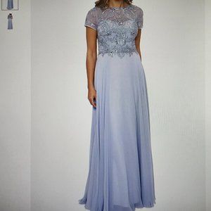 Xscape Women's Embellished Short Sleeve Chiffon Gown